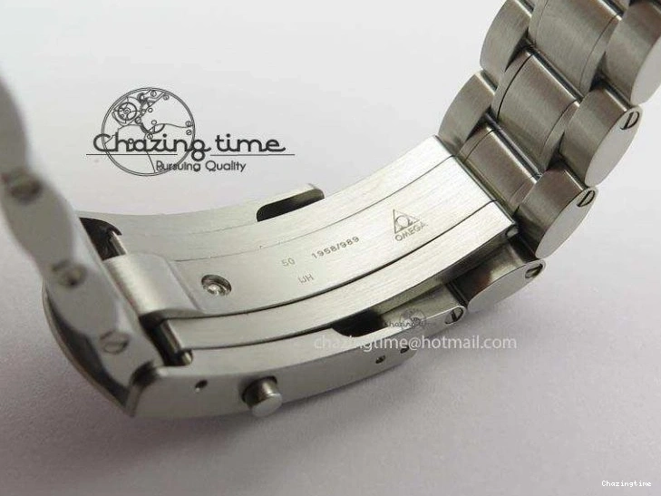 0406 Speedmaster MoonWatch Black Dial On SS Bracelet Seasonal 8228